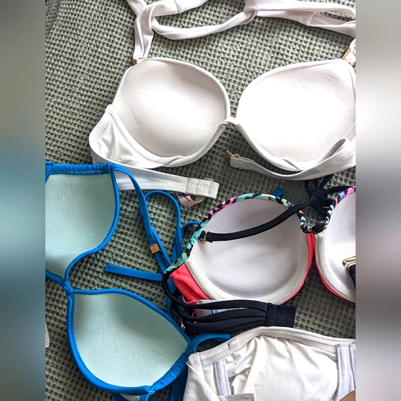 Bundle of 5 Bikini Tops, VS Victoria Secret Embroidered Detail Summer Swimsuits - Picture 3 of 12